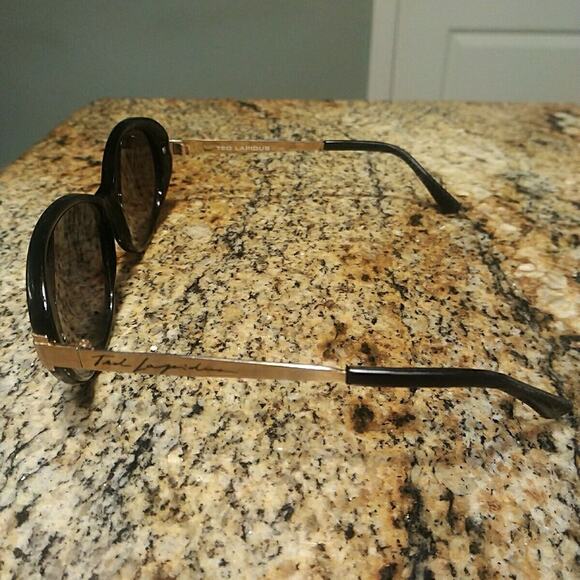 Vintage Ted Lapidus Sunglasses mod. TL 218 BM Rhinestone Black Oval Gold Jewel main image 16